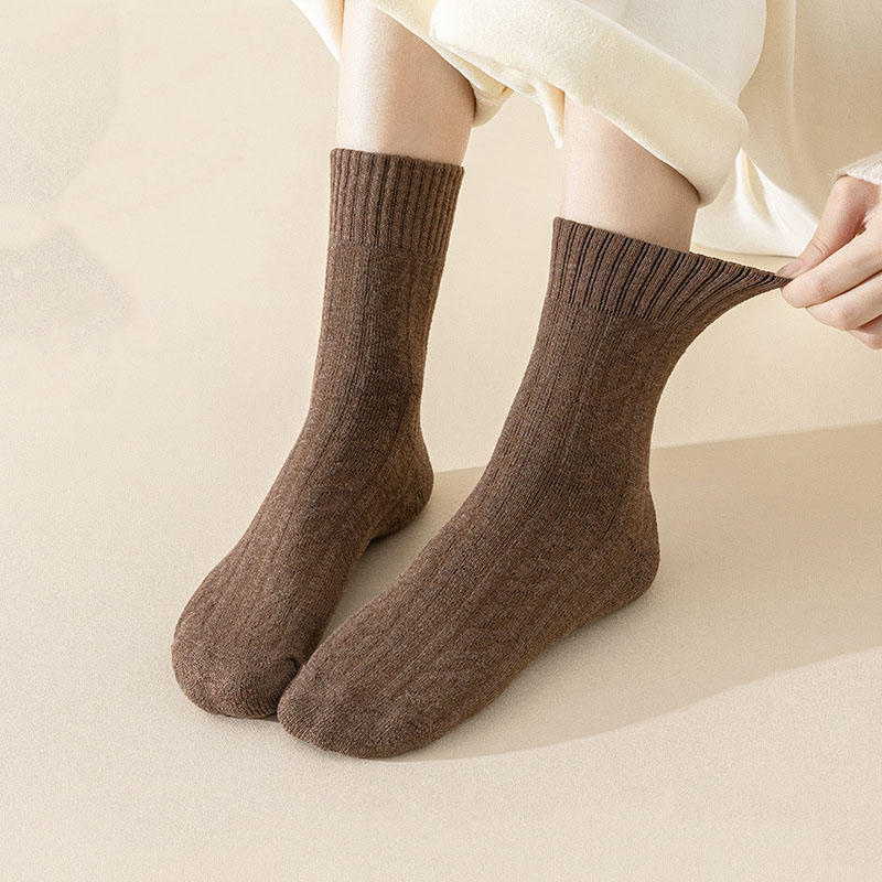 SnugBug Wool Socks™